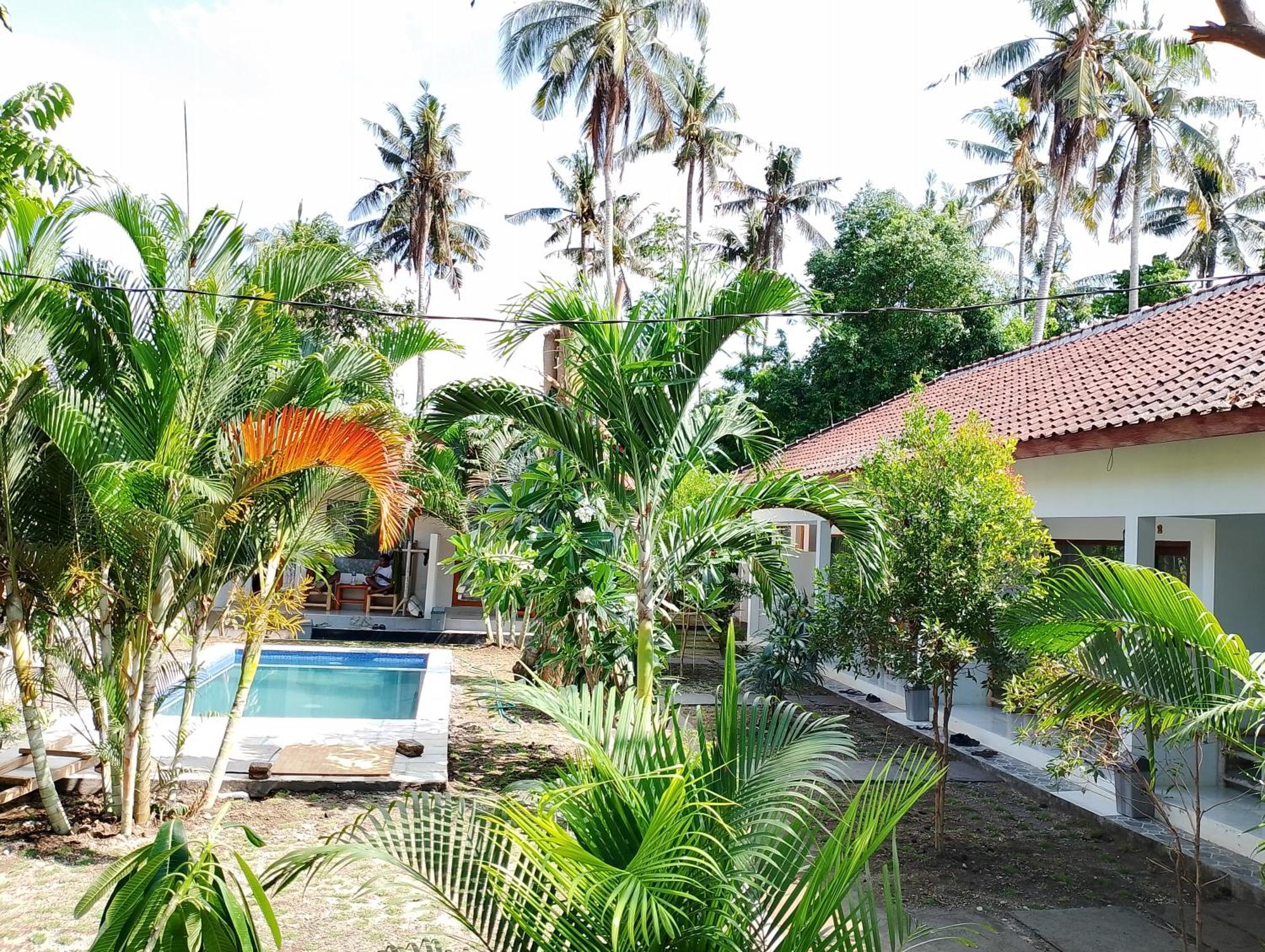 Kebun Homestay Kuta  Exteriör bild